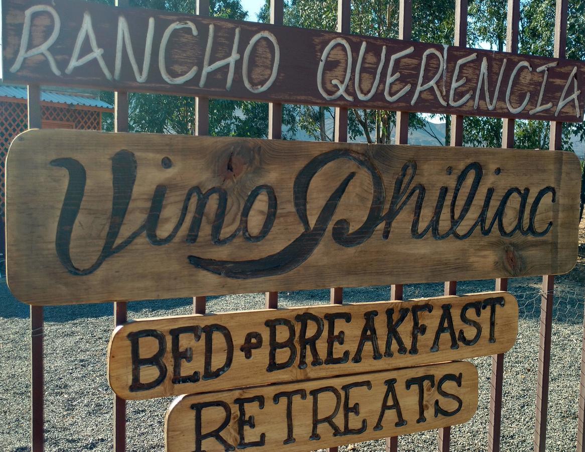 Vinofilia Wine Country Inn Вале де Гуадалупе Екстериор снимка
